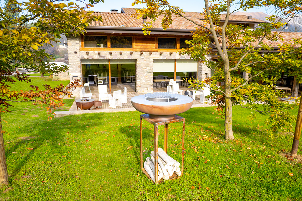 zona barbecue in giardino